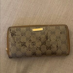 Gucci Brown Monogram zip around Women's Wallet